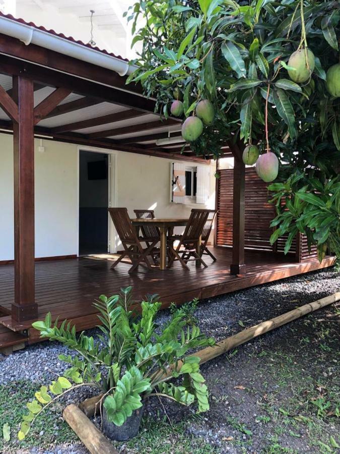 La Tourterelle De Neron Apartment Le Moule Bagian luar foto